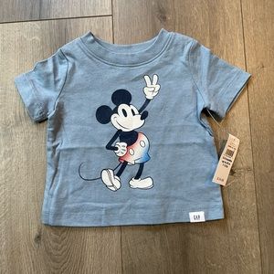 BNWT Disney Baby Gap 0-3m patriotic Mickey shirt